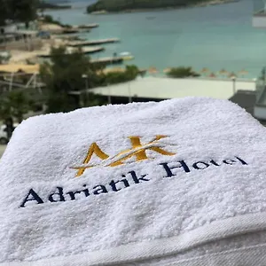 Adriatik Couette-café